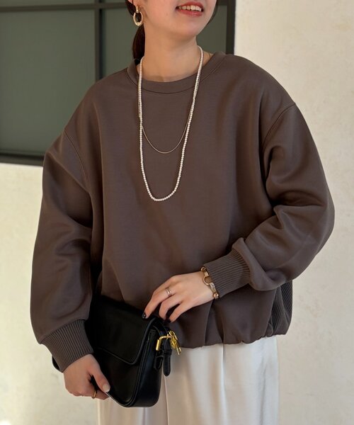 Chez toi(シェトワ)の「軽量ボンディング裾ボリュームプルオーバー(Tシャツ/カットソー・レディース・サックスブルー/アイボリー/グレー・FREE)」の20枚目の写真