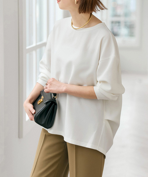 Spick & Span（スピックアンドスパン）の「アムンゼンクロスバックタックブラウス（シャツ/ブラウス・レディース・ベージュ系その他/ホワイト/ネイビー・FREE）」の2枚目の写真