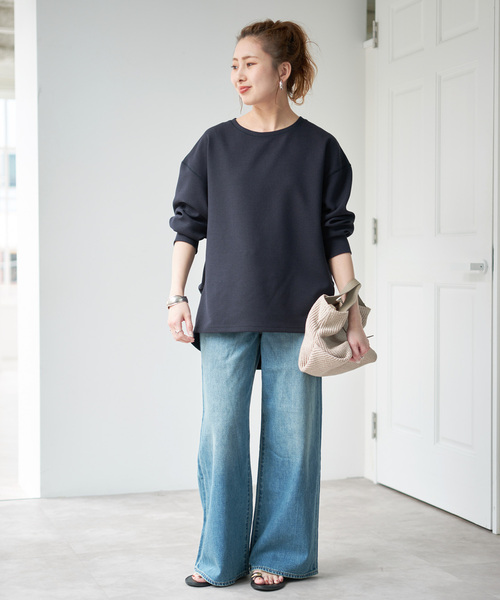 Spick & Span（スピックアンドスパン）の「アムンゼンクロスバックタックブラウス（シャツ/ブラウス・レディース・ベージュ系その他/ホワイト/ネイビー・FREE）」の6枚目の写真