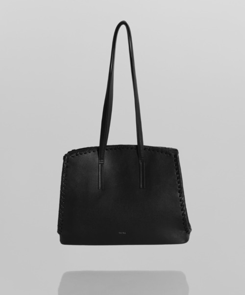 YArKA（ヤーカ）の「【YArKA/ヤーカ】real leather lace up tote bag [lumm3] / レースアップデザイントートバッグ（トートバッグ・レディース・ブラック・FREE）」の2枚目の写真