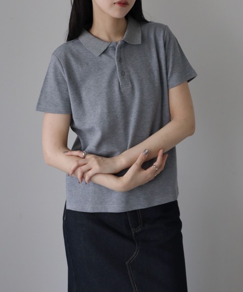 【YENNA】ロゴ刺繍入りポロシャツ