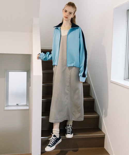 POU DOU DOU（プードゥドゥ）の「pdd刺繍クロップドトラックジャケット（その他アウター・レディース・ブラウン/ベージュ/ブルー・3）」の4枚目の写真