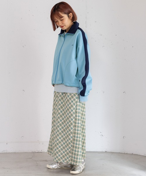 POU DOU DOU（プードゥドゥ）の「pdd刺繍クロップドトラックジャケット（その他アウター・レディース・ブラウン/ベージュ/ブルー・3）」の20枚目の写真