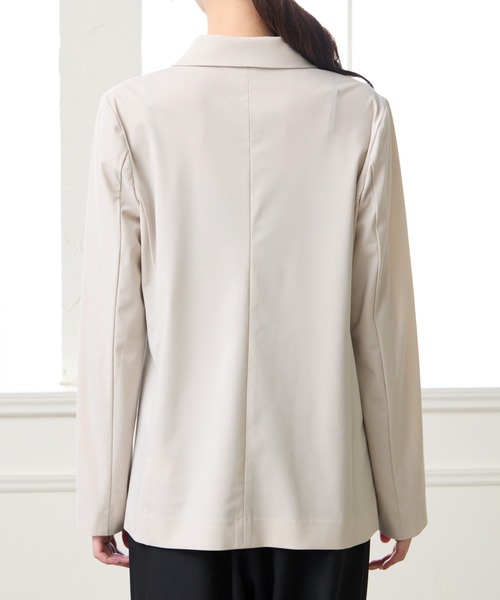 AIMER（エメ）の「ゴールドボタンダブルテーラードジャケット（テーラードジャケット・レディース・グレイッシュベージュ/ダークネイビー・MEDIUM）」の14枚目の写真