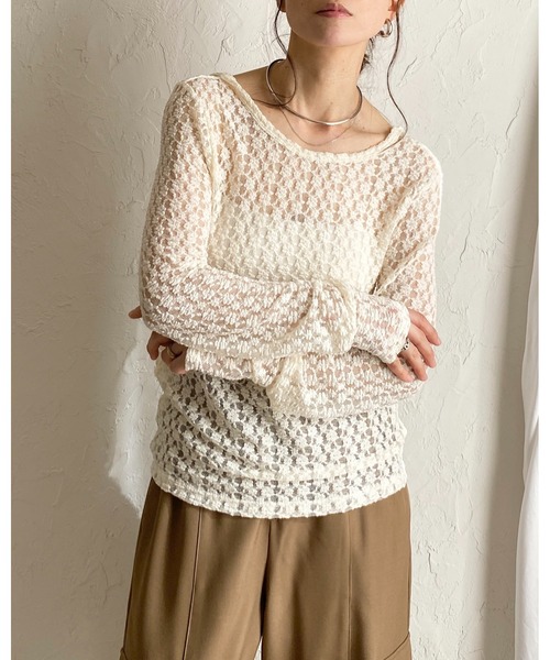 She's Closet(シーズクローゼット)の「長袖バックオープンクルーネック レースシアートップス(Tシャツ/カットソー・レディース・ブラウン/アイボリー/ブラック・FREE)」の4枚目の写真
