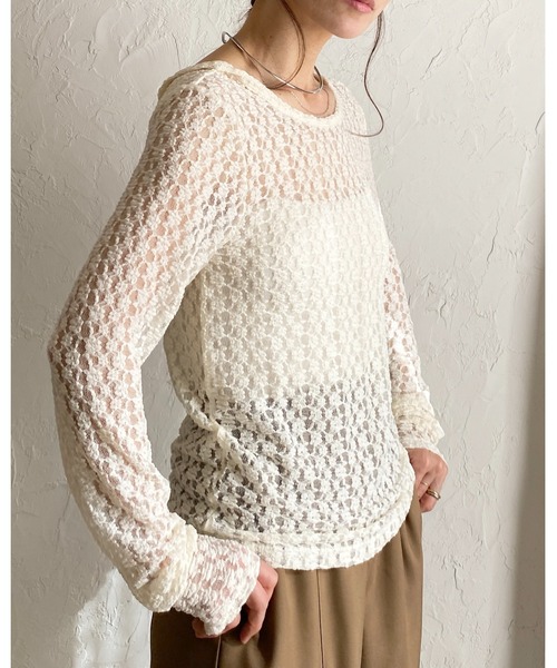 She's Closet(シーズクローゼット)の「長袖バックオープンクルーネック レースシアートップス(Tシャツ/カットソー・レディース・ブラウン/アイボリー/ブラック・FREE)」の5枚目の写真