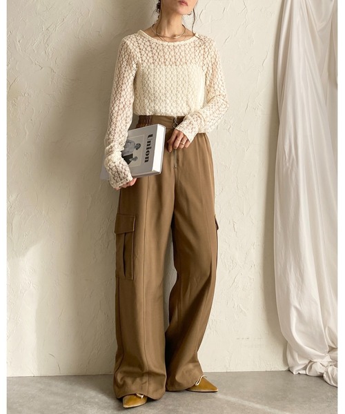 She's Closet(シーズクローゼット)の「長袖バックオープンクルーネック レースシアートップス(Tシャツ/カットソー・レディース・ブラウン/アイボリー/ブラック・FREE)」の13枚目の写真
