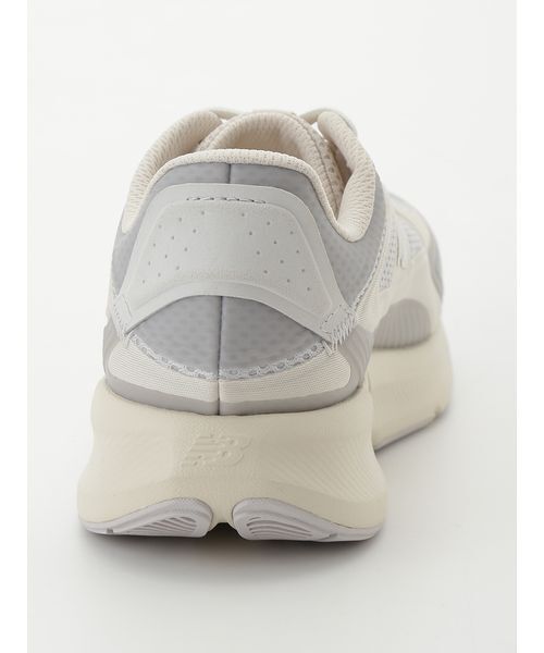 NEW BALANCE(ニューバランス)の「【New Balance for emmi】CATALYSTv1(スニーカー・レディース・グレー・23.5/23/25/24.5/24)」の4枚目の写真