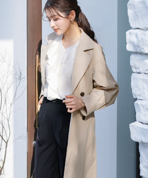 White Collection(ホワイトコレクション)の「【 Nano-Tex加工 】 コットニーギャバジン・ライトトレンチコート(トレンチコート・レディース・ライトグレー/ベージュ・M/L)」の7枚目の写真