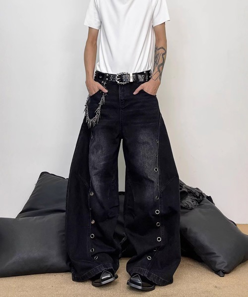 Ressaca(レサーカ)の「アイレットデザインカーブデニムパンツ(デニムパンツ・メンズ・ブラック・L/XL/M)」の7枚目の写真