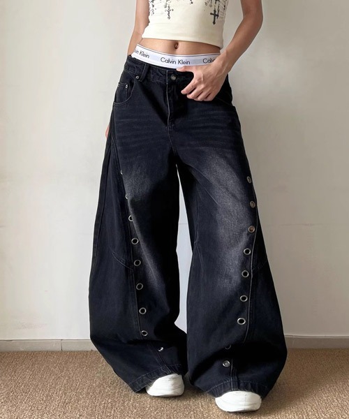 Ressaca(レサーカ)の「アイレットデザインカーブデニムパンツ(デニムパンツ・メンズ・ブラック・L/XL/M)」の10枚目の写真