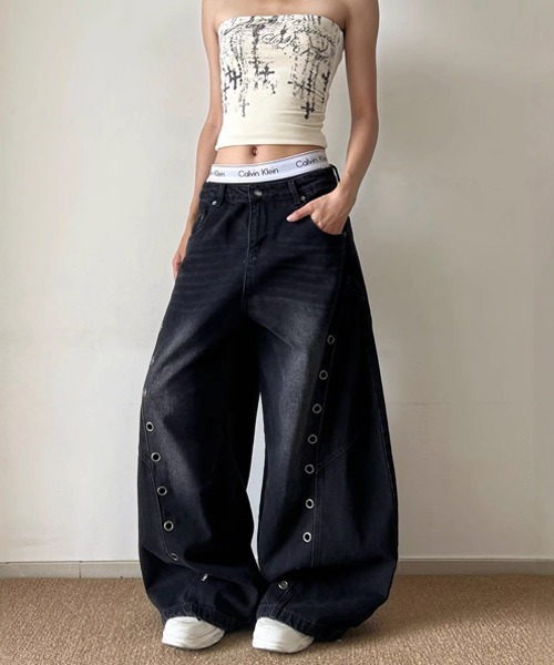Ressaca(レサーカ)の「アイレットデザインカーブデニムパンツ(デニムパンツ・メンズ・ブラック・L/XL/M)」の12枚目の写真