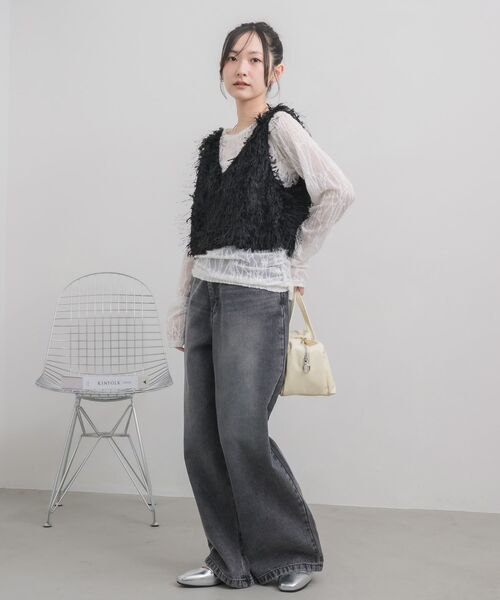 RETRO GIRL(レトロガール)の「フェザーショートベスト(ベスト・レディース・ブラック/ベージュ/ナチュラル・FREE)」の15枚目の写真