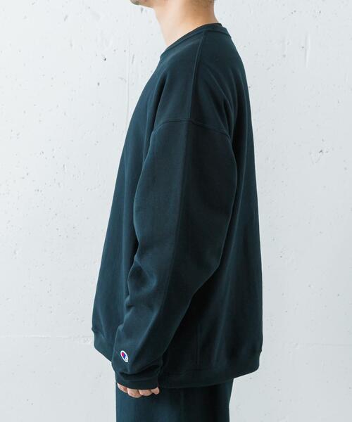 Champion(チャンピオン)の「『別注』Champion×Wide Dad RW DAD SWEAT CREW-NECK(スウェット・メンズ・ネイビー・1/2)」の13枚目の写真