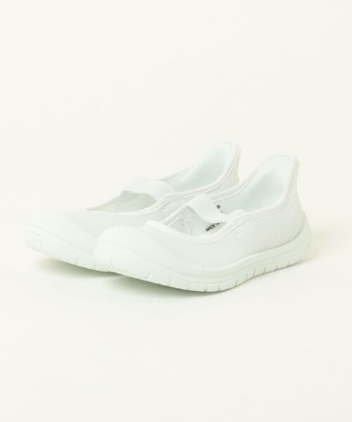 Bio Fitter(バイオフィッター)の「【bio fitter】スパットシューズ バレーシューズ(スリッポン・レディース・ホワイト・18.0cm/18.5cm/19.0cm/19.5cm/20.0cm/20.5cm/21.0cm/21.5cm/22.0cm/22.5cm/23.0cm/23.5cm/24.0cm/24.5cm/25.0cm/25.5cm/26.0cm)」の1枚目の写真