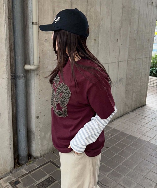 sedacle(セダクル)の「レオパ―ドアップリケTシャツ(Tシャツ/カットソー・メンズ・オフホワイト/ボルドー・MEDIUM/SMALL/LARGE)」の9枚目の写真