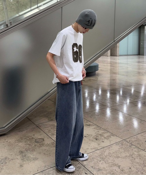 sedacle(セダクル)の「レオパ―ドアップリケTシャツ(Tシャツ/カットソー・メンズ・オフホワイト/ボルドー・MEDIUM/SMALL/LARGE)」の6枚目の写真