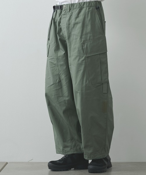 POLIQUANT(ポリクアント)の「【POLIQUANT/ポリクアント】THE CHANGING LENGTH/HEM CROPPED CARGO PANTS(カーゴパンツ・メンズ・オリーブ/ブラック/ベージュ・1/3)」の1枚目の写真