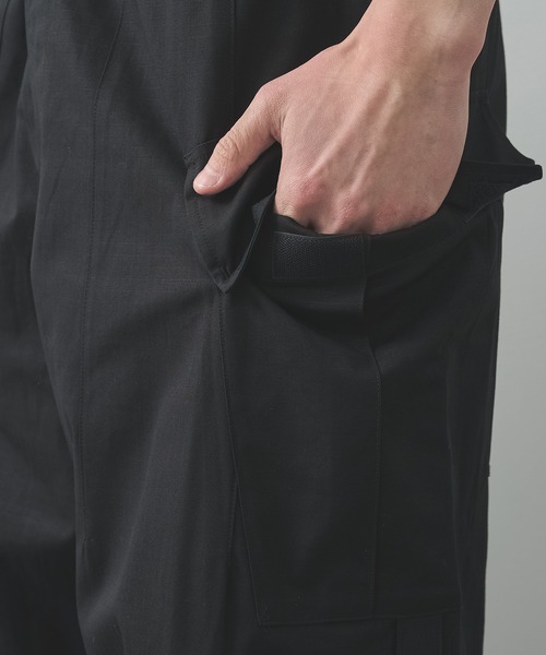 POLIQUANT(ポリクアント)の「【POLIQUANT/ポリクアント】THE CHANGING LENGTH/HEM CROPPED CARGO PANTS(カーゴパンツ・メンズ・オリーブ/ブラック/ベージュ・1/3)」の8枚目の写真