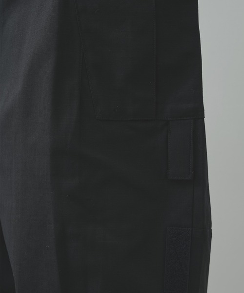 POLIQUANT(ポリクアント)の「【POLIQUANT/ポリクアント】THE CHANGING LENGTH/HEM CROPPED CARGO PANTS(カーゴパンツ・メンズ・オリーブ/ブラック/ベージュ・1/3)」の9枚目の写真