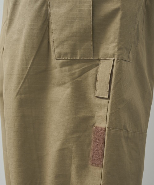 POLIQUANT(ポリクアント)の「【POLIQUANT/ポリクアント】THE CHANGING LENGTH/HEM CROPPED CARGO PANTS(カーゴパンツ・メンズ・オリーブ/ブラック/ベージュ・1/3)」の19枚目の写真