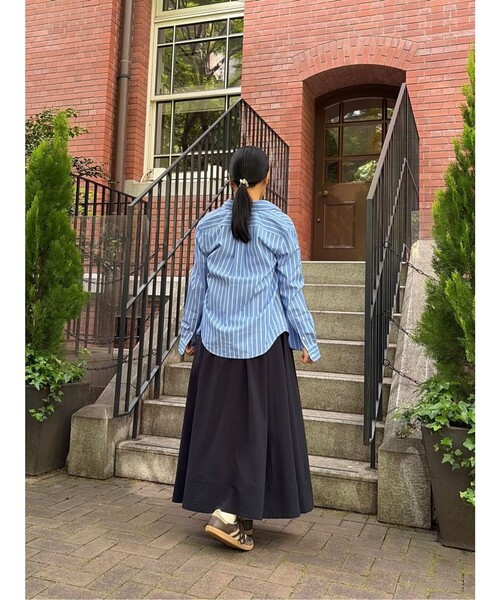 BROOKS BROTHERS(ブルックスブラザーズ)の「スーピマコットンストレッチ ストライプ ドレスシャツ Classic Fit(シャツ/ブラウス・レディース・ブルー・LARGE/X-SMALL/SMALL/MEDIUM)」の2枚目の写真