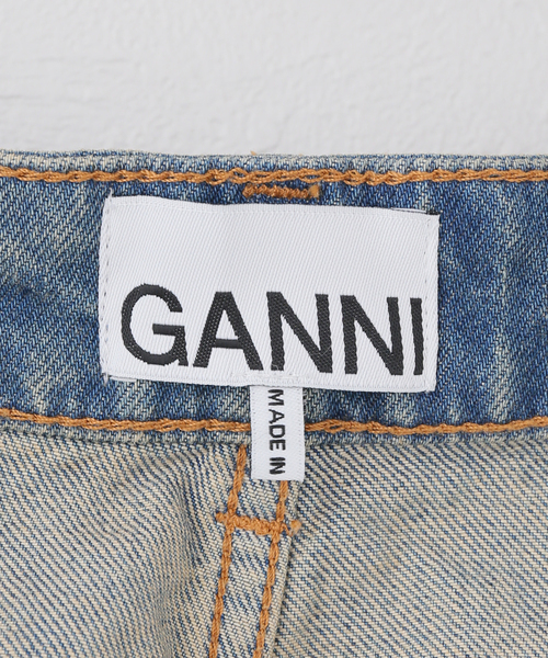U by SPICK&SPAN(ユーバイスピックアンドスパン)の「GANNI / ガニー Tint Rigid Denim Mini Skirt(デニムスカート・レディース・ブルー・SMALL)」の8枚目の写真