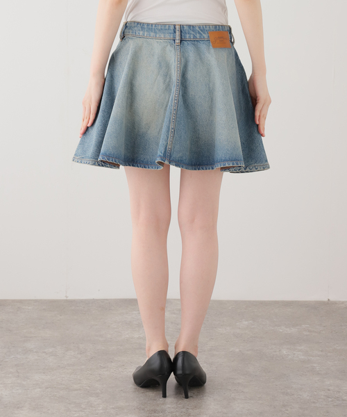 U by SPICK&SPAN(ユーバイスピックアンドスパン)の「GANNI / ガニー Tint Rigid Denim Mini Skirt(デニムスカート・レディース・ブルー・SMALL)」の13枚目の写真