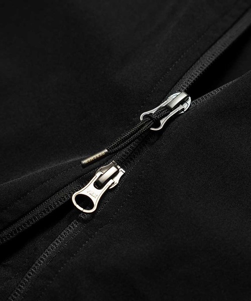 Pyrenex(ピレネックス)の「【PYRENEX】LANE シェルジャケット(その他アウター・メンズ・ベージュ/ブラック・M/L/XL/S)」の6枚目の写真