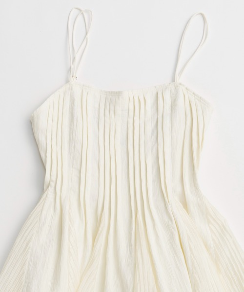 MAISON SPECIAL(メゾンスペシャル)の「【PRE-ORDER】Knife Pleat Mini Dress/ナイフプリーツミニワンピース(シャツ/ブラウス・レディース・ブラック/アイボリー・FREE)」の16枚目の写真
