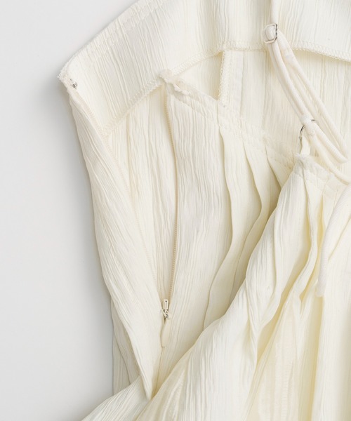 MAISON SPECIAL(メゾンスペシャル)の「【PRE-ORDER】Knife Pleat Mini Dress/ナイフプリーツミニワンピース(シャツ/ブラウス・レディース・ブラック/アイボリー・FREE)」の22枚目の写真