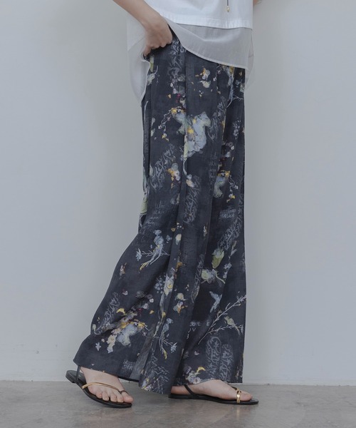 Eimee Law（エイミーロウ）の「バードボタニカルプリントリラックス