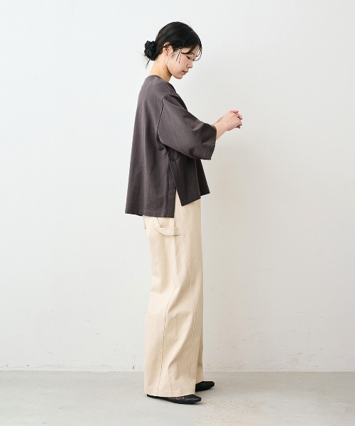 Live in comfort(リブインコンフォート)の「リブ イン コンフォート 抜け感UP!重ねるためのミニ裏毛トップス(Tシャツ/カットソー・レディース・ブラック/オートミール/チャコールグレー・M/S/3L/LL/L)」の11枚目の写真