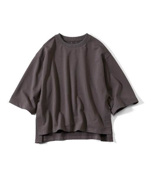 Live in comfort(リブインコンフォート)の「リブ イン コンフォート 抜け感UP!重ねるためのミニ裏毛トップス(Tシャツ/カットソー・レディース・ブラック/オートミール/チャコールグレー・M/S/3L/LL/L)」の14枚目の写真