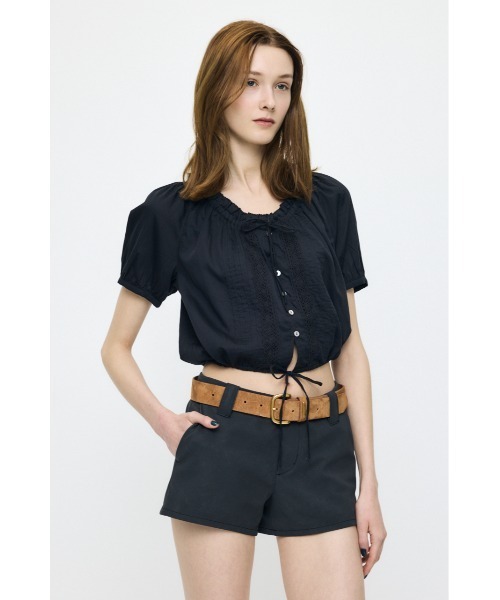 MOUSSY(マウジー)の「SCOOP NECK PIN TUCK ブラウス(シャツ/ブラウス・レディース・ブラック/ネイビー/ホワイト・FREE)」の10枚目の写真