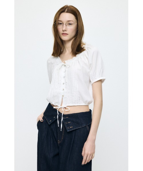 MOUSSY(マウジー)の「SCOOP NECK PIN TUCK ブラウス(シャツ/ブラウス・レディース・ブラック/ネイビー/ホワイト・FREE)」の15枚目の写真