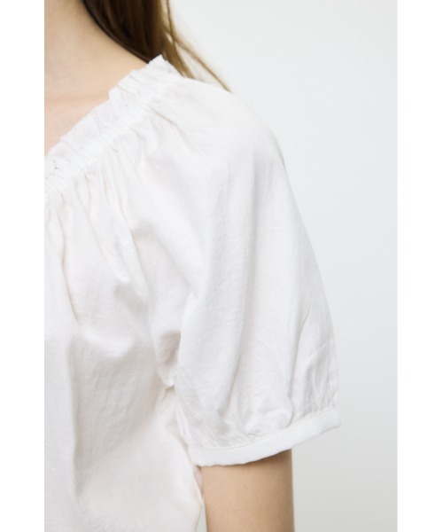 MOUSSY(マウジー)の「SCOOP NECK PIN TUCK ブラウス(シャツ/ブラウス・レディース・ブラック/ネイビー/ホワイト・FREE)」の20枚目の写真