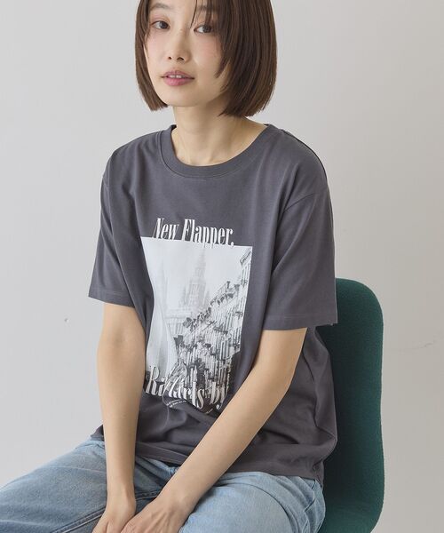 AMERICAN HOLIC（アメリカンホリック）の「フォトプリント半袖Tシャツ（Tシャツ/カットソー・レディース・オフホワイト/チャコールグレー/ホワイト系その他・M/L）」の11枚目の写真