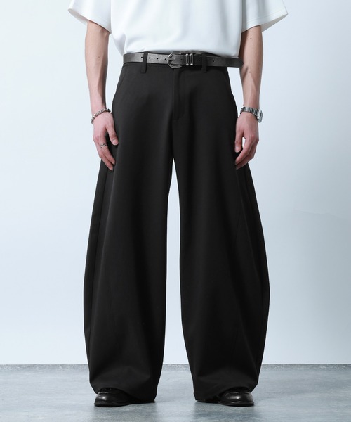 RAGEBLUE（レイジブルー）の「Super Curve Seam Barrel Pants/スーパーカーブシームツイルバレルパンツ（スラックス・メンズ・ブラック/ホワイト・SMALL/LARGE/MEDIUM）」の2枚目の写真