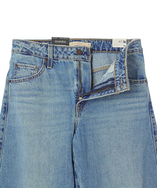 Levi's(リーバイス)の「(LEVIS)BAGGY DAD BARREL(デニムパンツ・レディース・ブラック/ブルー・27inch/26inch/25inch)」の6枚目の写真