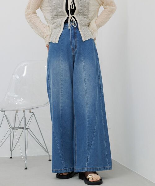 RETRO GIRL(レトロガール)の「メニーラインデニムパンツ(デニムパンツ・レディース・ライトブルー/ブラック・LARGE/MEDIUM)」の7枚目の写真