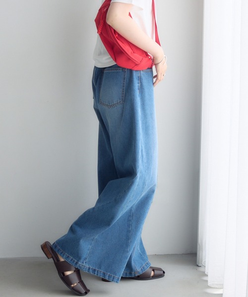 RETRO GIRL(レトロガール)の「メニーラインデニムパンツ(デニムパンツ・レディース・ライトブルー/ブラック・LARGE/MEDIUM)」の3枚目の写真
