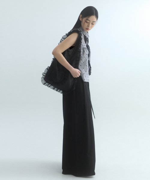 MOIREMOA（モアレモア）の「Lustre Shirring Bag-Black（ショルダーバッグ・レディース・その他・FREE）」の3枚目の写真