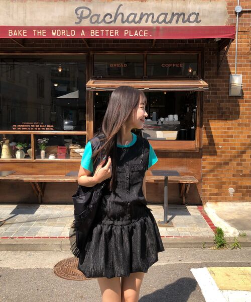 MOIREMOA（モアレモア）の「Lustre Shirring Bag-Black（ショルダーバッグ・レディース・その他・FREE）」の6枚目の写真