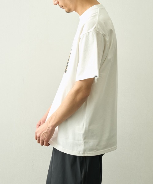 CITY COUNTRY CITY(シティーカントリーシティー)の「【CITY COUNTRY CITY/シティカントリーシティ】CITY COUNTRY CITY x BOB MARLEY_COTTON T-SHIRT_LEGEND(Tシャツ/カットソー・メンズ・ホワイト/ブラック・M/L)」の4枚目の写真