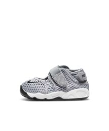 NIKE（ナイキ）の「ナイキ リトル リフト キッズシューズ   Nike Little Rift Baby Toddler Shoes 317415-015 Wolf Grey（スニーカー）」