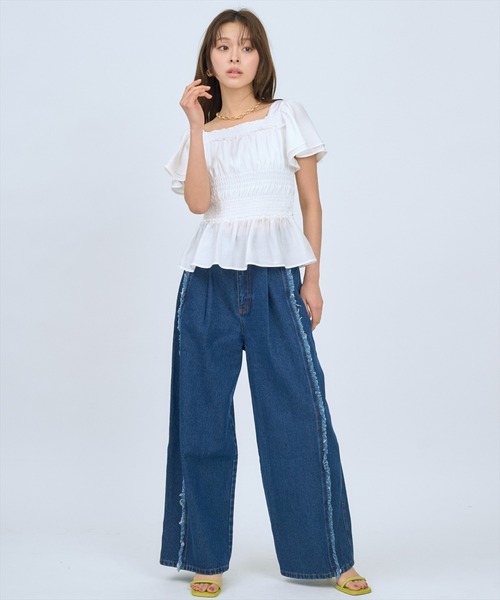 AND COUTURE(アンドクチュール)の「フリンジラインワイドデニムパンツ(デニムパンツ・レディース・ブルー/ライトブルー・SMALL/MEDIUM)」の16枚目の写真
