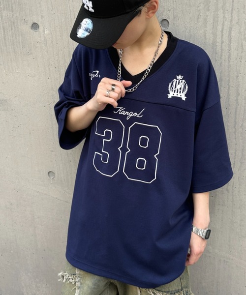 link lot（リンクロット）の「【KANGOL】ドローコード付き Vネックナンバリングゲームシャツ（Tシャツ/カットソー・メンズ・ブラック/ホワイト/ネイビー・XL/L/M）」の3枚目の写真