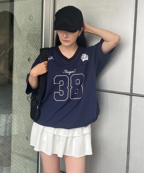 link lot（リンクロット）の「【KANGOL】ドローコード付き Vネックナンバリングゲームシャツ（Tシャツ/カットソー・メンズ・ブラック/ホワイト/ネイビー・XL/L/M）」の17枚目の写真