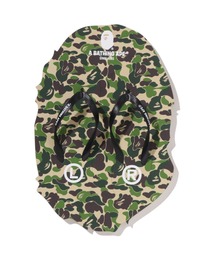 A BATHING APE�@MEN'S�i�x�C�V���O�G�C�v �����Y�j�́uABC CAMO BEACH SANDALS�i�T���_���j�v